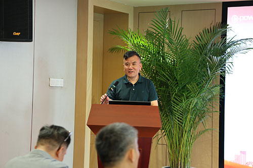 創力(li)集(ji)團(tuán)召開2025上半年(nian)度經(jing)營(ying)分(fēn)析會(圖18)