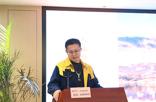 上海創力(li)集(ji)團(tuán)成(cheng)功舉辦(bàn)首次QC小(xiǎo)組成(cheng)果髮(fa)表賽(圖2)